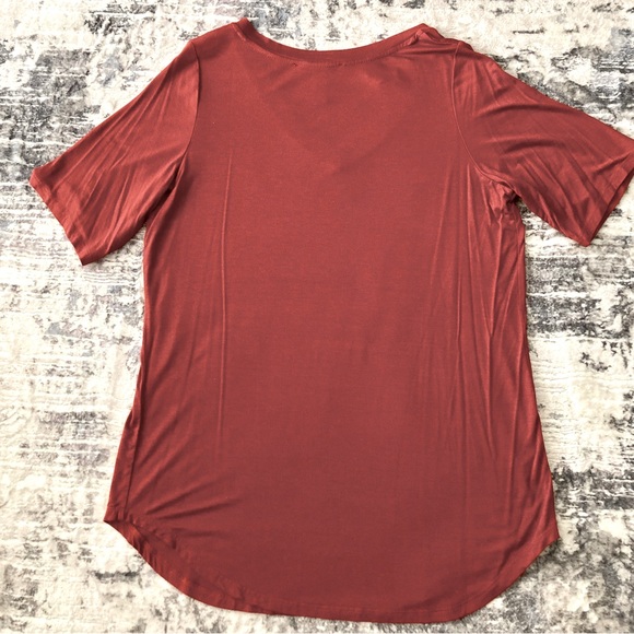 Ashley Stewart Basic Stretch Knit V Neck Tee - Picture 4 of 4